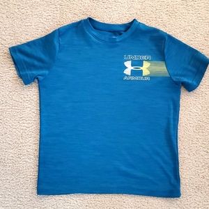 Boys Under Armour T Shirt - size YSmall
